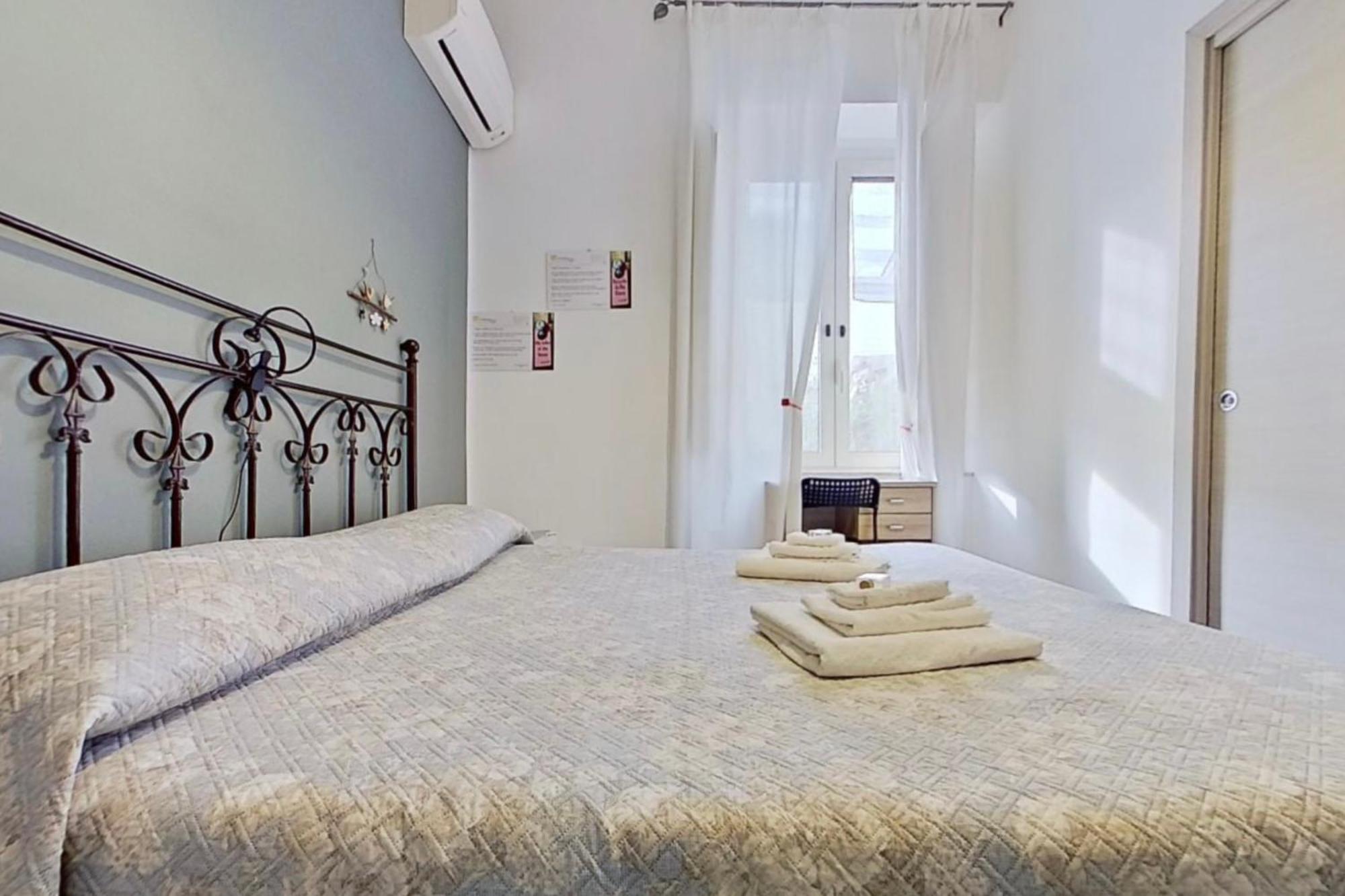 Bed and Breakfast Il Giardino Di Vico Neve à Naples Extérieur photo