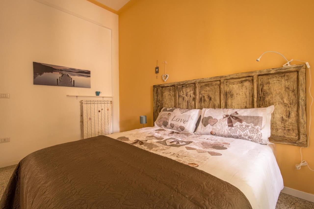 Bed and Breakfast Il Giardino Di Vico Neve à Naples Extérieur photo