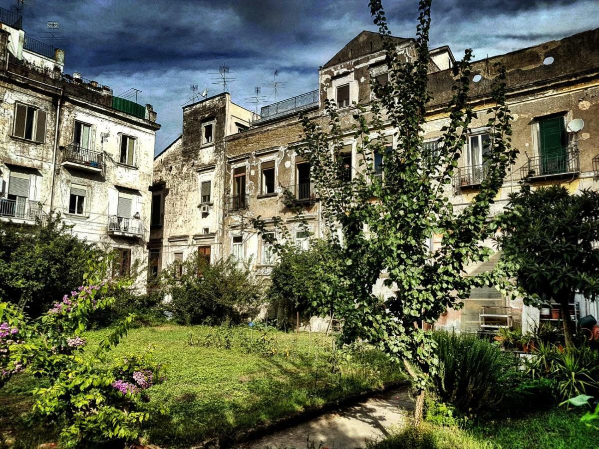 Bed and Breakfast Il Giardino Di Vico Neve à Naples Extérieur photo